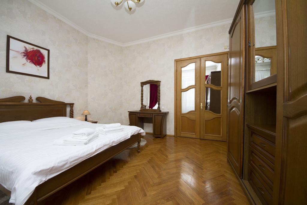Arena Apartment Kyiv